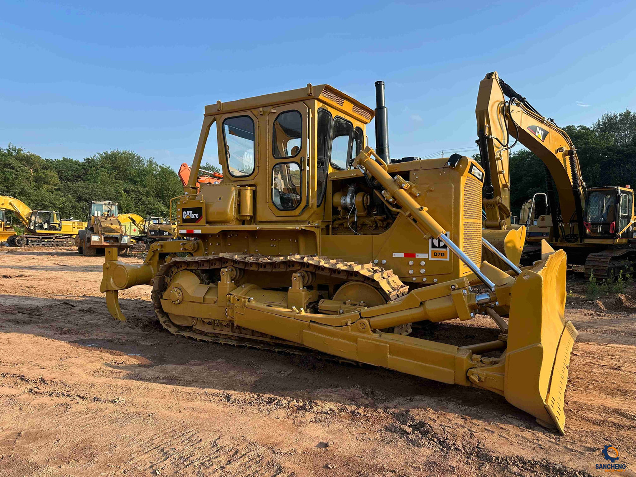 CATERPILLAR D7G - Bulldozer: picture 1 CATERPILLAR D7G - Bulldozer: picture 1