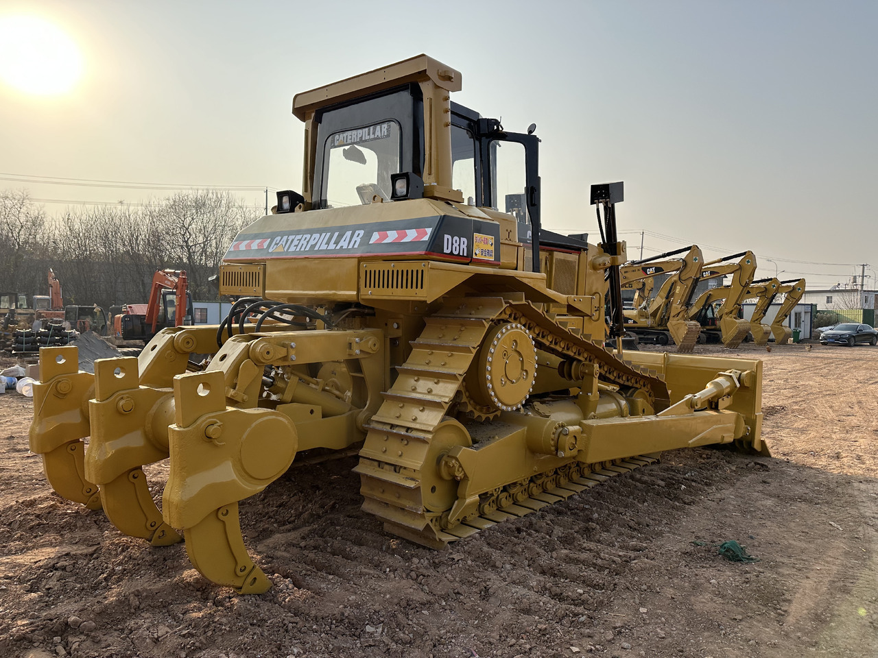 CATERPILLAR D8R - Bulldozer: picture 4 CATERPILLAR D8R - Bulldozer: picture 4
