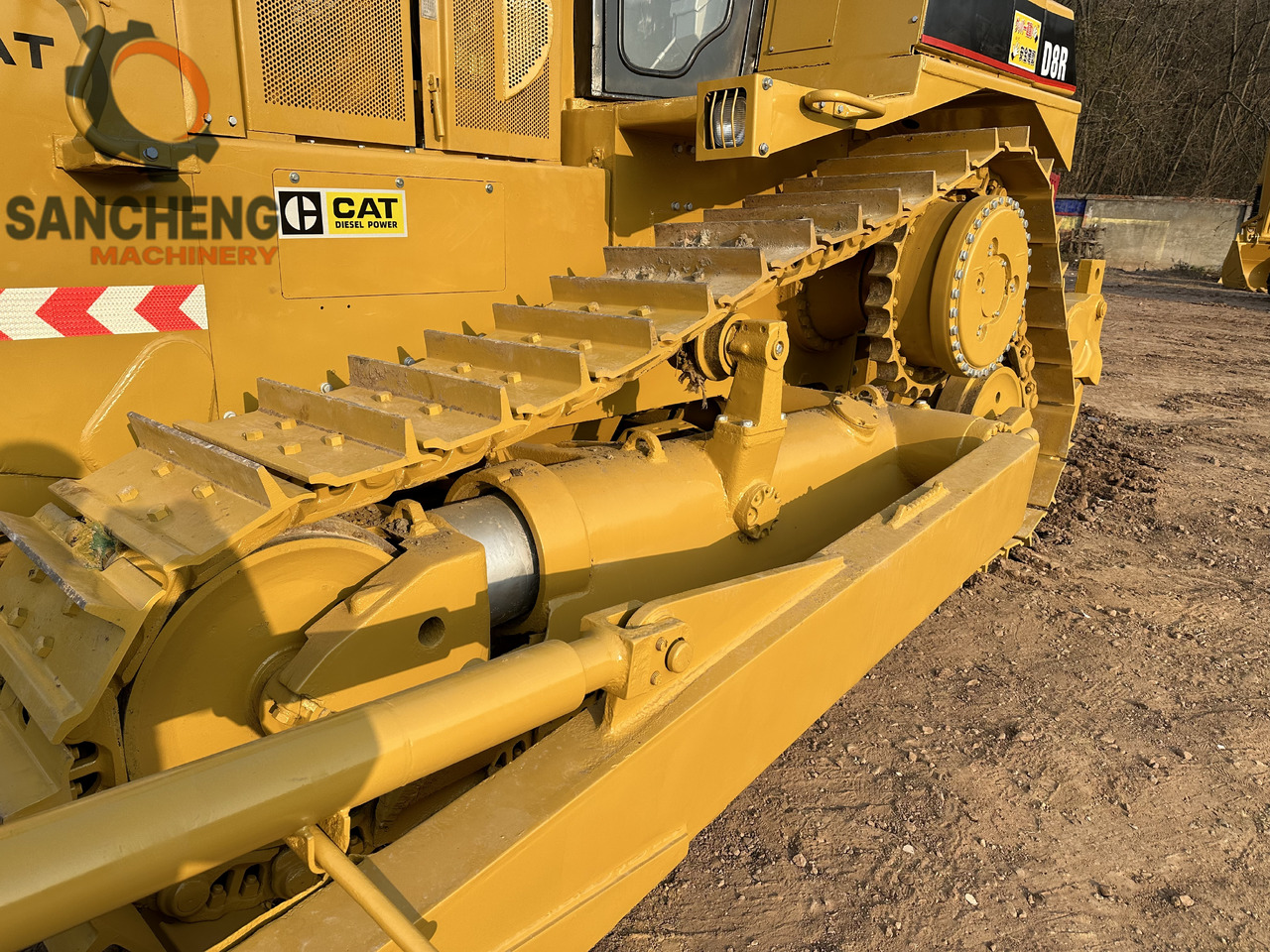 CATERPILLAR D8R - Bulldozer: picture 5 CATERPILLAR D8R - Bulldozer: picture 5