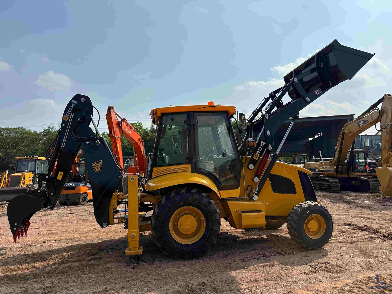 JCB 3CX - Backhoe loader: picture 1 JCB 3CX - Backhoe loader: picture 1