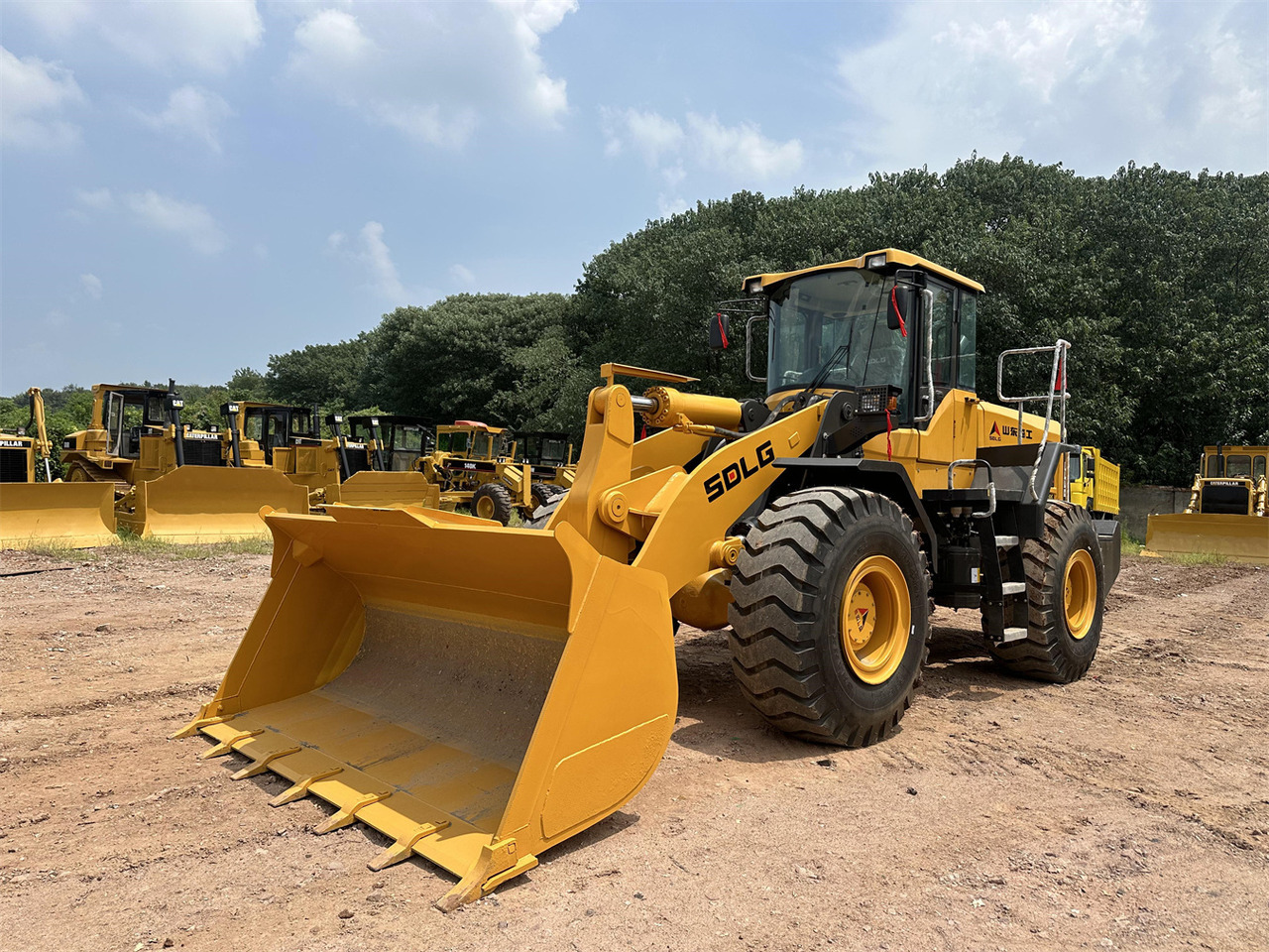 SDLG L956F - Wheel loader: picture 2 SDLG L956F - Wheel loader: picture 2