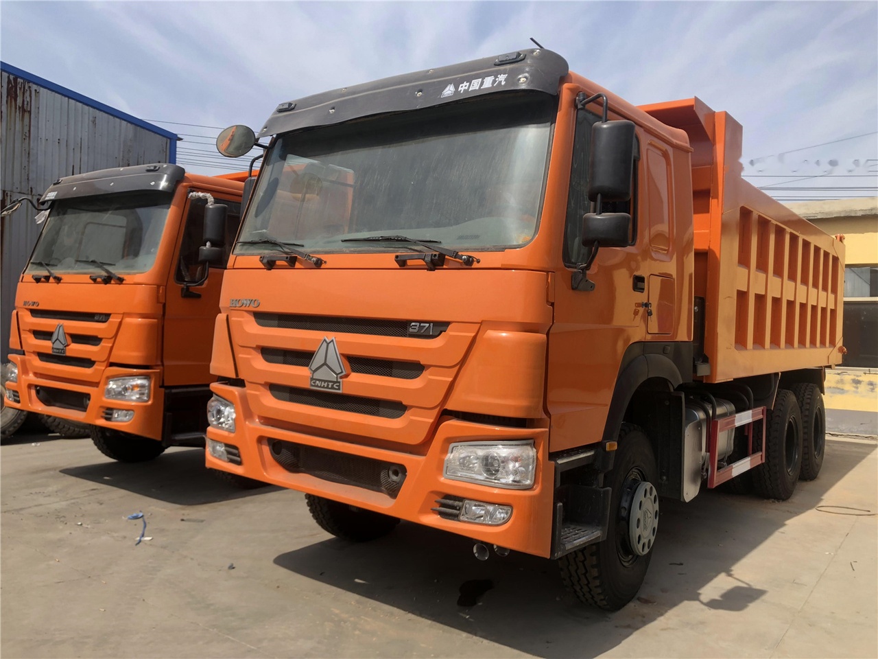 SINOTRUK HOWO 371 Dump truck - Tipper: picture 1 SINOTRUK HOWO 371 Dump truck - Tipper: picture 1