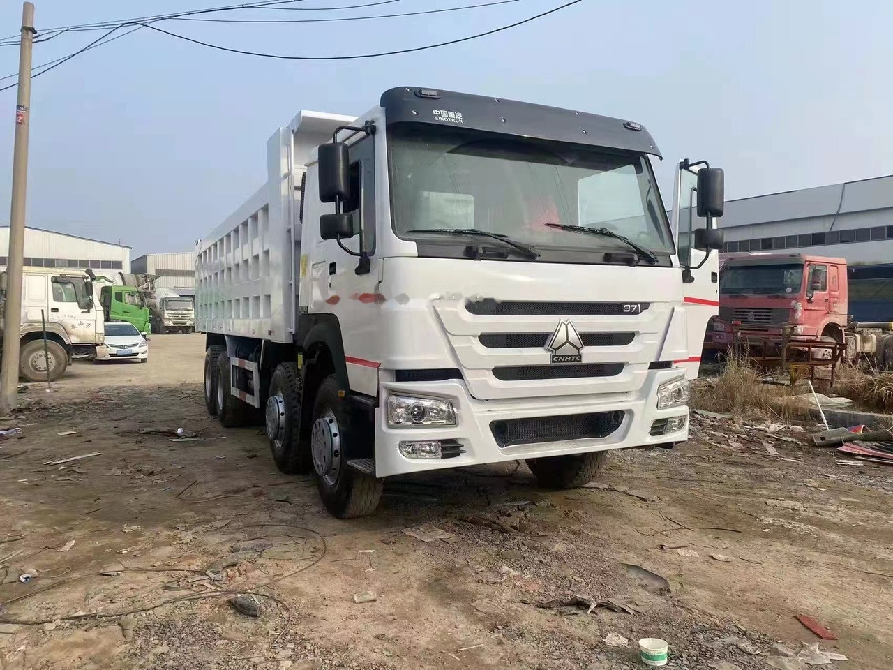SINOTRUK HOWO 371 Tipper truck - Tipper: picture 4 SINOTRUK HOWO 371 Tipper truck - Tipper: picture 4
