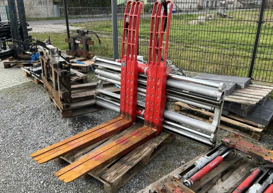 Durwen DRPK45C - Forks for Forklift: picture 1 Durwen DRPK45C - Forks for Forklift: picture 1