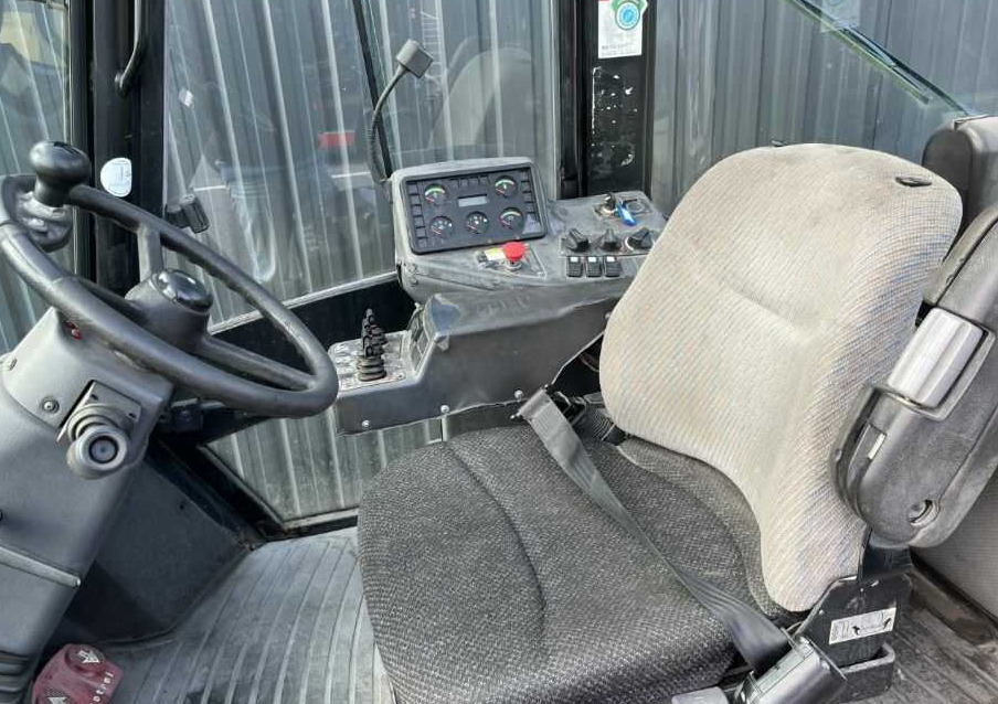 Hyster H16.00XM-6 - Diesel forklift: picture 2 Hyster H16.00XM-6 - Diesel forklift: picture 2