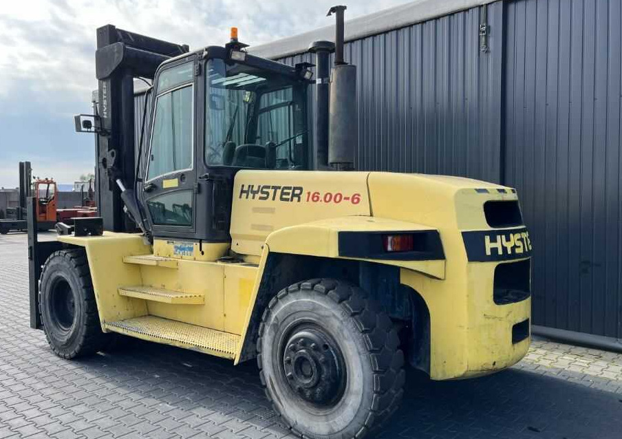 Hyster H16.00XM-6 - Diesel forklift: picture 3 Hyster H16.00XM-6 - Diesel forklift: picture 3