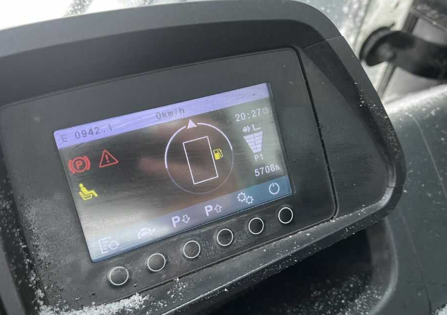 Jungheinrich DFG435s - Diesel forklift: picture 5 Jungheinrich DFG435s - Diesel forklift: picture 5