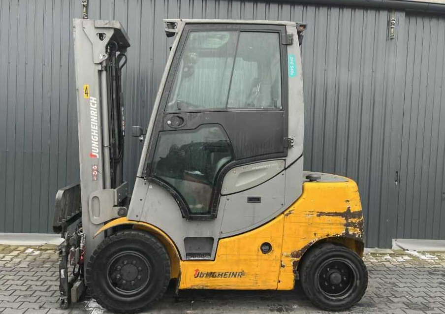 Jungheinrich DFG540s - Diesel forklift: picture 2 Jungheinrich DFG540s - Diesel forklift: picture 2