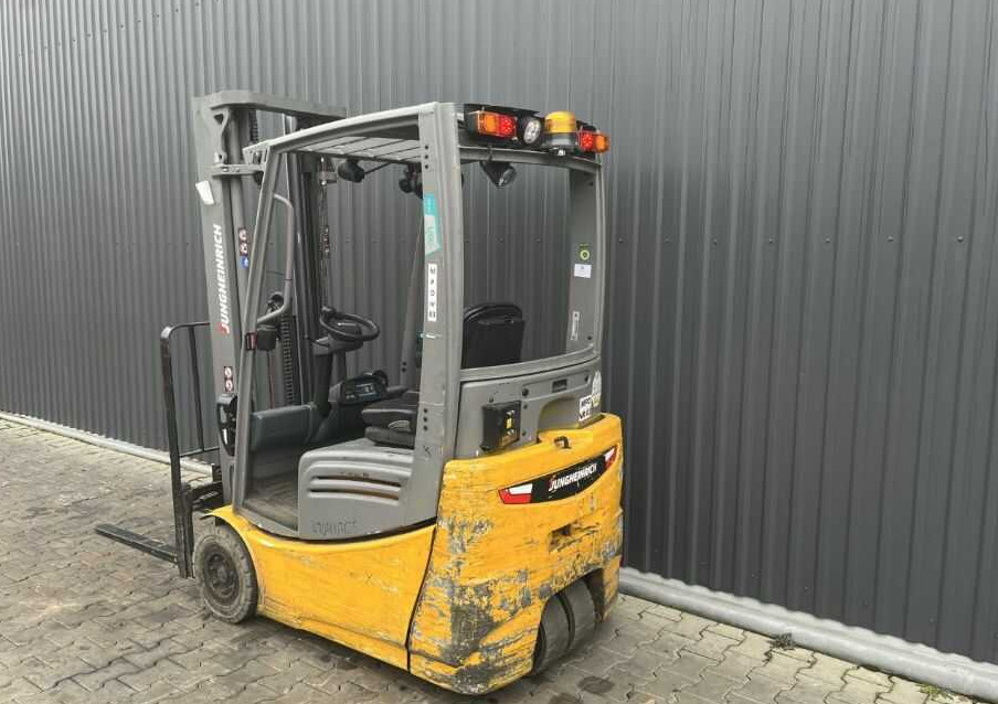 Jungheinrich EFG215 - Electric forklift: picture 3 Jungheinrich EFG215 - Electric forklift: picture 3