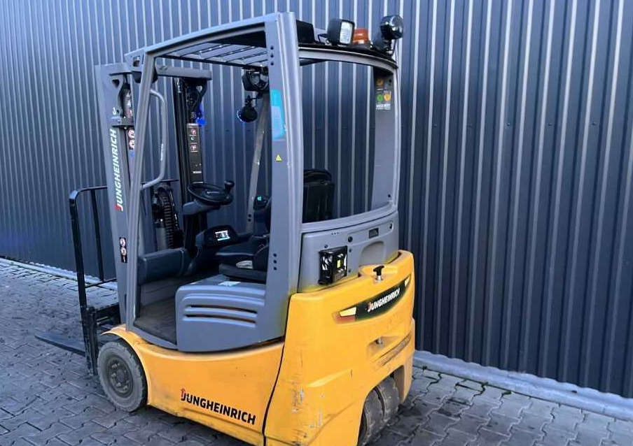 Jungheinrich EFG215 - Electric forklift: picture 3 Jungheinrich EFG215 - Electric forklift: picture 3