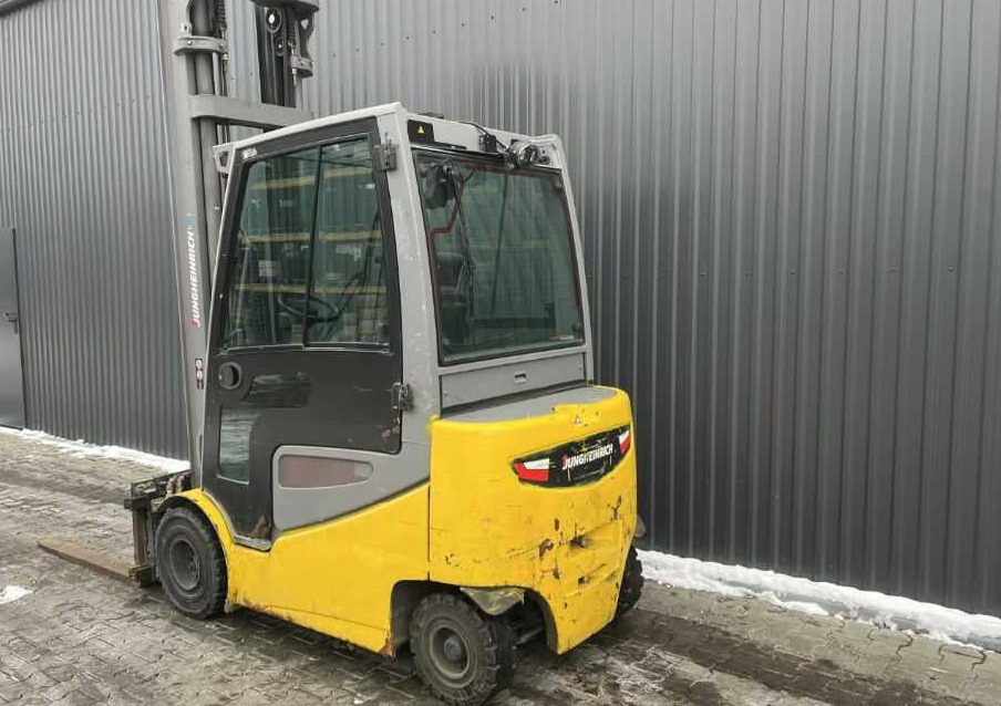 Jungheinrich EFG425k - Electric forklift: picture 3 Jungheinrich EFG425k - Electric forklift: picture 3