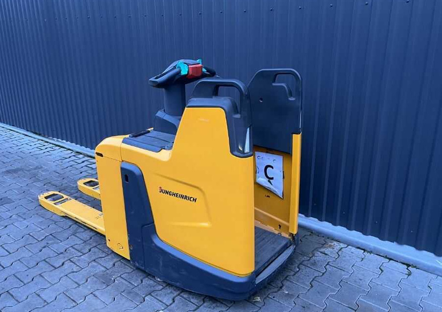 Jungheinrich ERE120 - Pallet truck: picture 3 Jungheinrich ERE120 - Pallet truck: picture 3