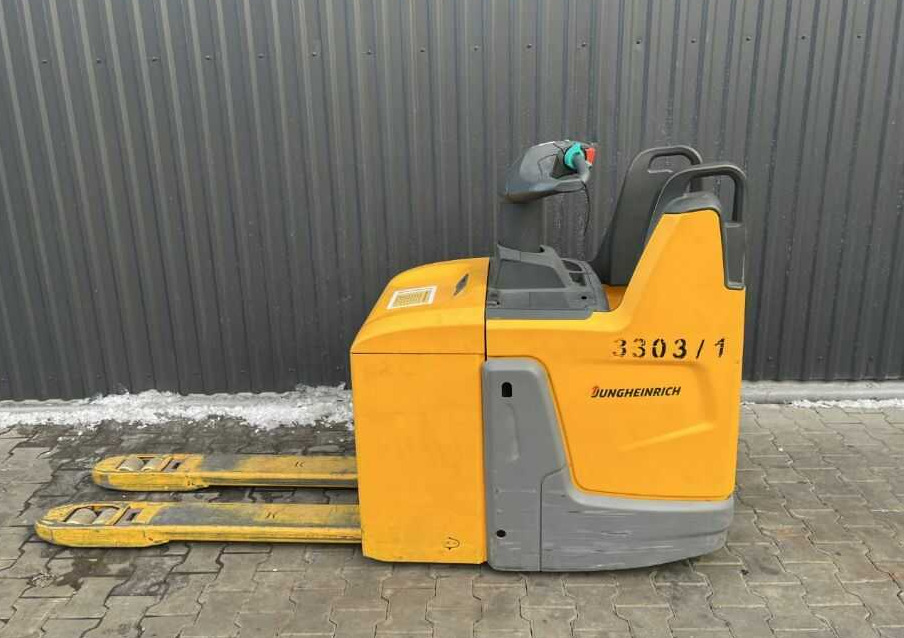 Jungheinrich ERE120 - Pallet truck: picture 2 Jungheinrich ERE120 - Pallet truck: picture 2
