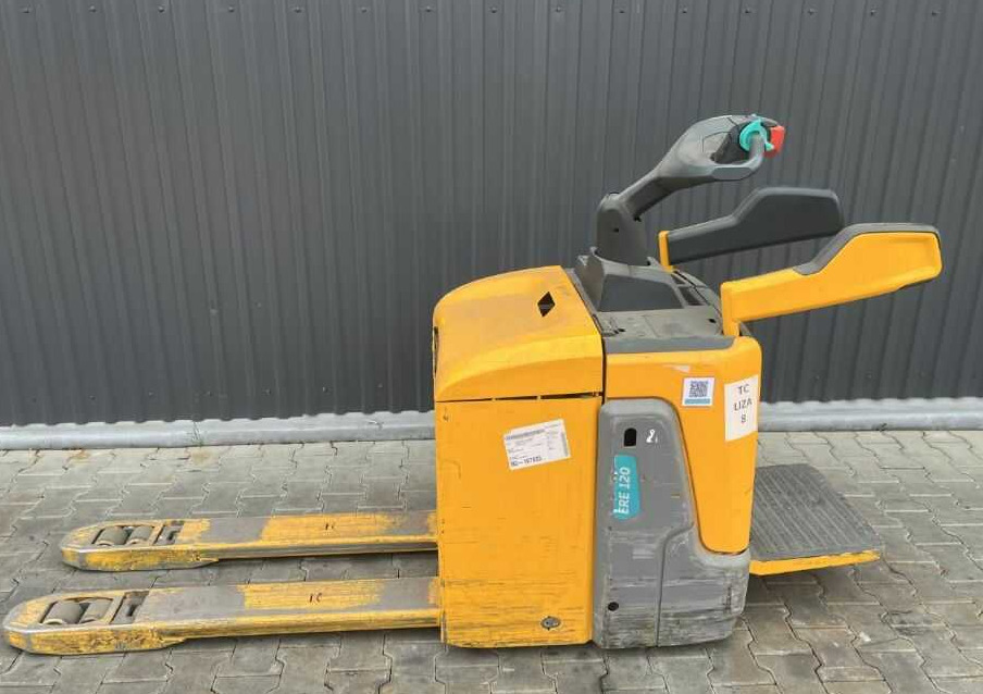 Jungheinrich ERE120 - Stacker: picture 2 Jungheinrich ERE120 - Stacker: picture 2