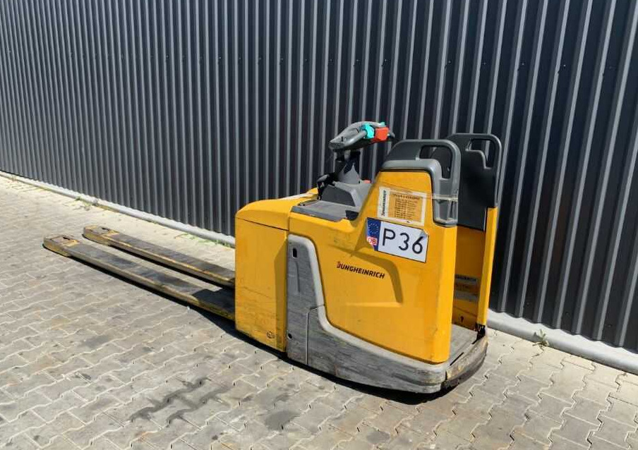 Jungheinrich ERE225 - Pallet truck: picture 3 Jungheinrich ERE225 - Pallet truck: picture 3