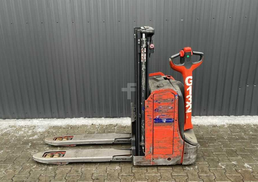Linde D08 - Stacker: picture 2 Linde D08 - Stacker: picture 2