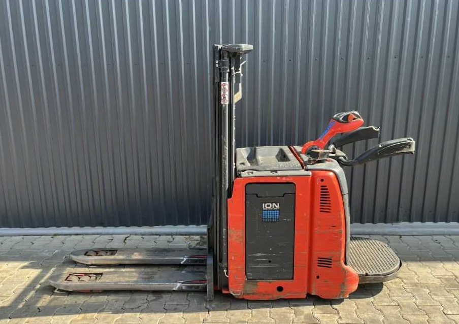 Linde D12HPAP - Stacker: picture 2 Linde D12HPAP - Stacker: picture 2