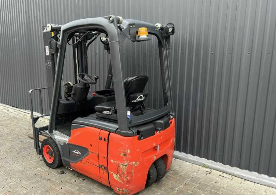 Linde E14-02 - Electric forklift: picture 3 Linde E14-02 - Electric forklift: picture 3