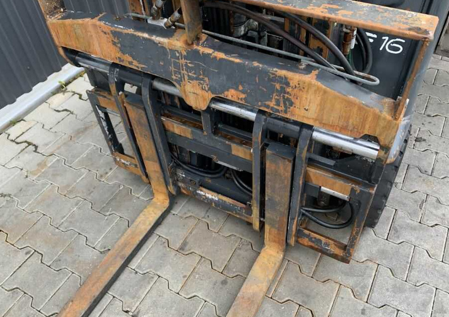 Electric forklift Linde E16-01: picture 9