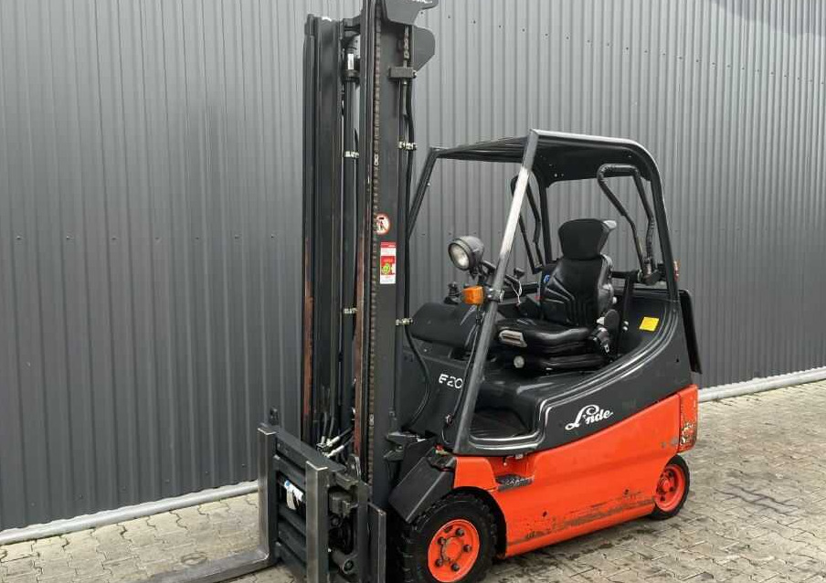 Linde E20 - Electric forklift: picture 1 Linde E20 - Electric forklift: picture 1