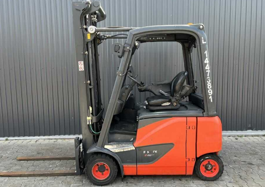 Linde E20PH-02 - Electric forklift: picture 2 Linde E20PH-02 - Electric forklift: picture 2