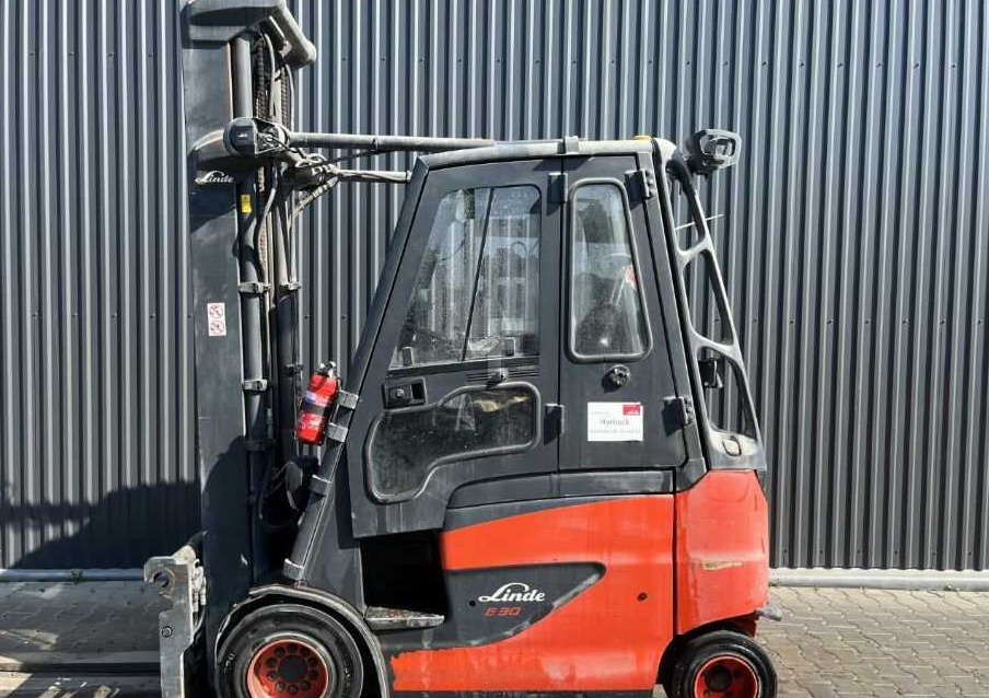 Linde E30H-01/600 - Electric forklift: picture 2 Linde E30H-01/600 - Electric forklift: picture 2