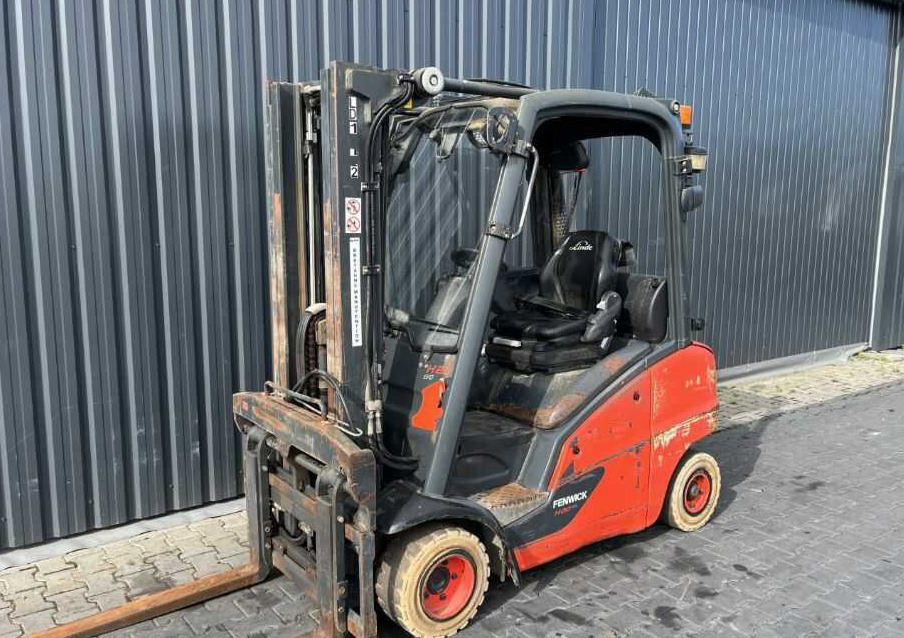 Linde H20T-01 - LPG forklift: picture 1 Linde H20T-01 - LPG forklift: picture 1
