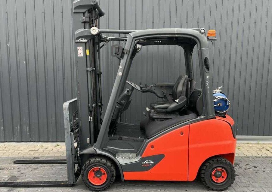 Linde H20T-01 - LPG forklift: picture 2 Linde H20T-01 - LPG forklift: picture 2