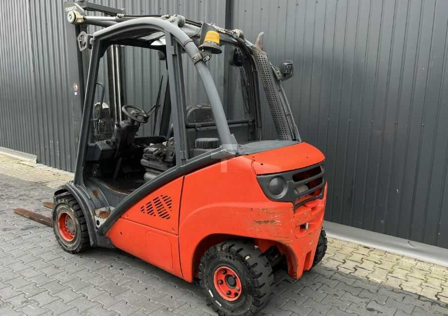 Linde H25D-01 - Diesel forklift: picture 3 Linde H25D-01 - Diesel forklift: picture 3