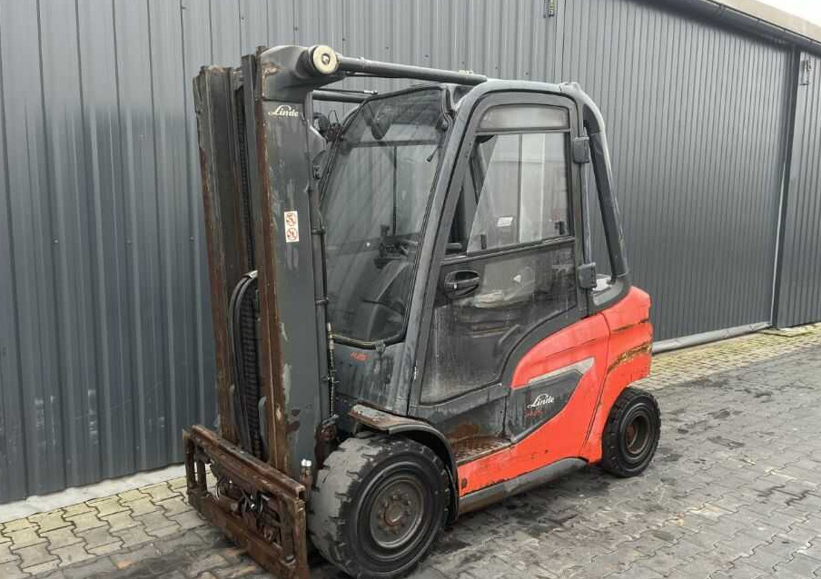 Linde H25D-01 - Diesel forklift: picture 1 Linde H25D-01 - Diesel forklift: picture 1