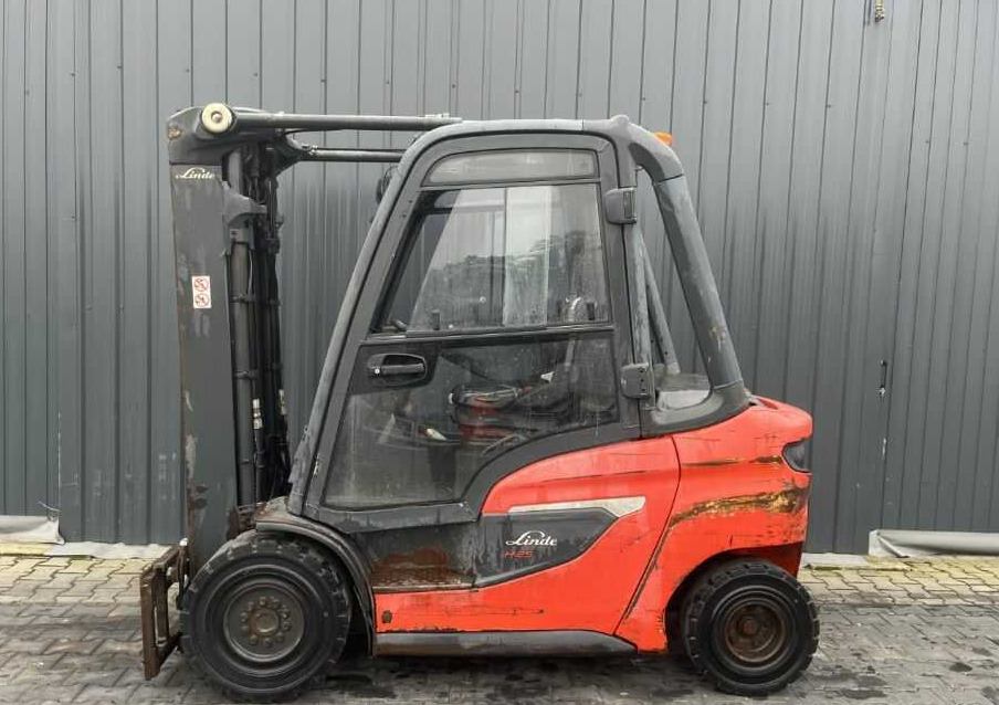 Linde H25D-01 - Diesel forklift: picture 2 Linde H25D-01 - Diesel forklift: picture 2