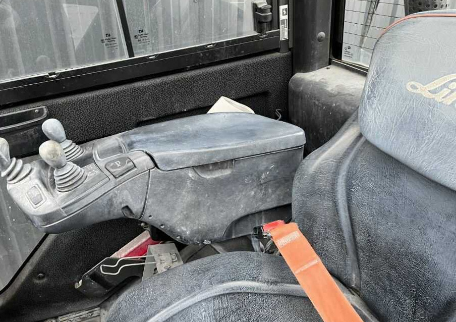 Linde H25D-02 - Diesel forklift: picture 5 Linde H25D-02 - Diesel forklift: picture 5