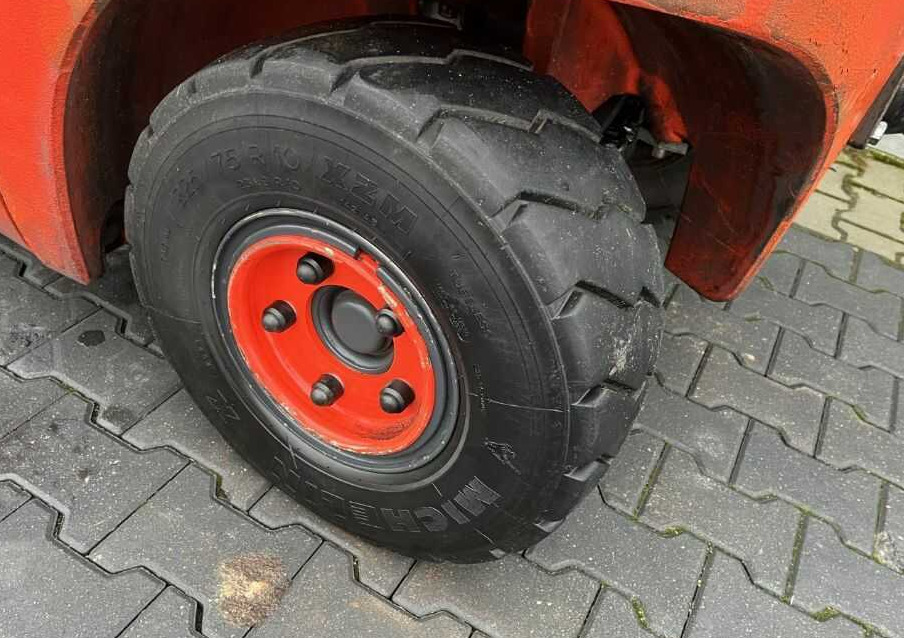 Linde H25D-02 - Diesel forklift: picture 4 Linde H25D-02 - Diesel forklift: picture 4