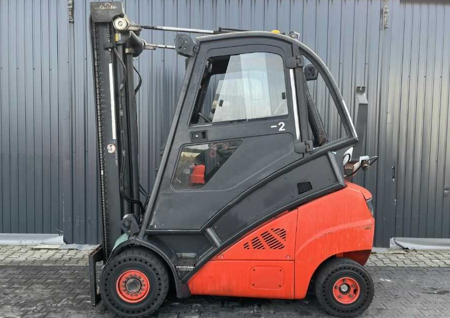Linde H30T - LPG forklift: picture 2 Linde H30T - LPG forklift: picture 2