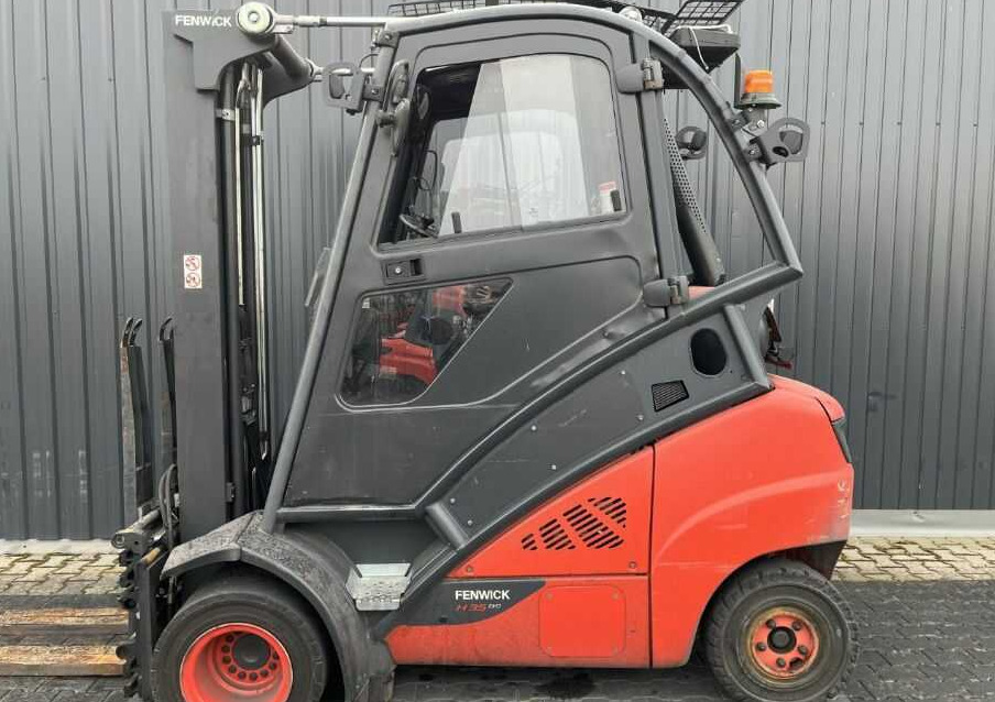 Linde H35T-02 - LPG forklift: picture 5 Linde H35T-02 - LPG forklift: picture 5