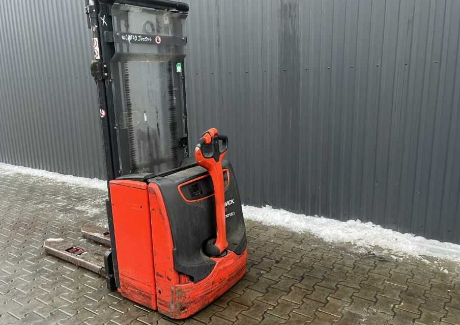 Linde L16 - Stacker: picture 3 Linde L16 - Stacker: picture 3