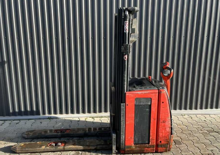 Linde L16 - Stacker: picture 2 Linde L16 - Stacker: picture 2