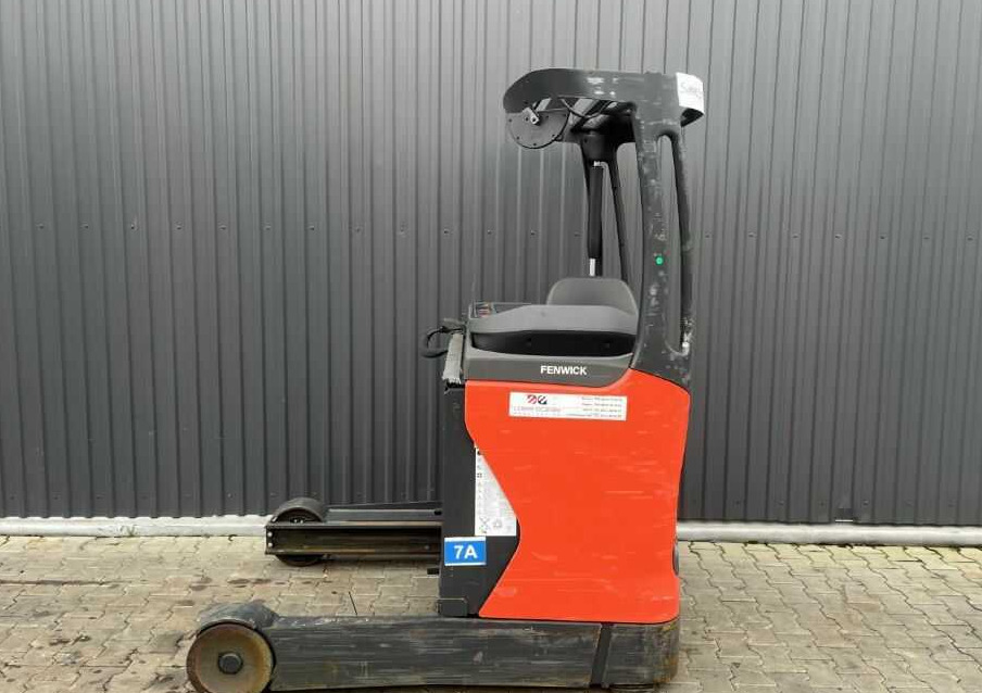 Linde R14-01 - Reach truck: picture 2 Linde R14-01 - Reach truck: picture 2