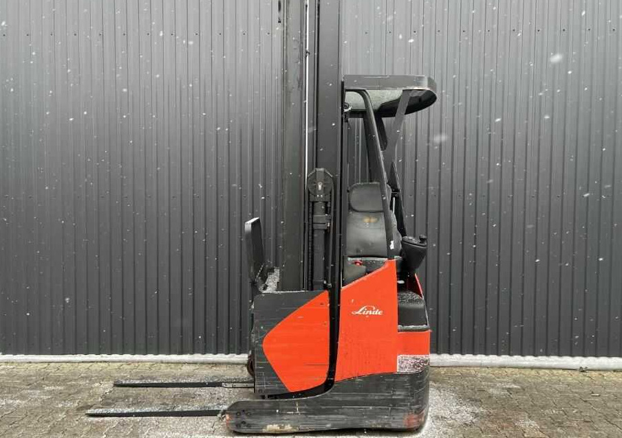 Linde R14X-03 - Reach truck: picture 2 Linde R14X-03 - Reach truck: picture 2