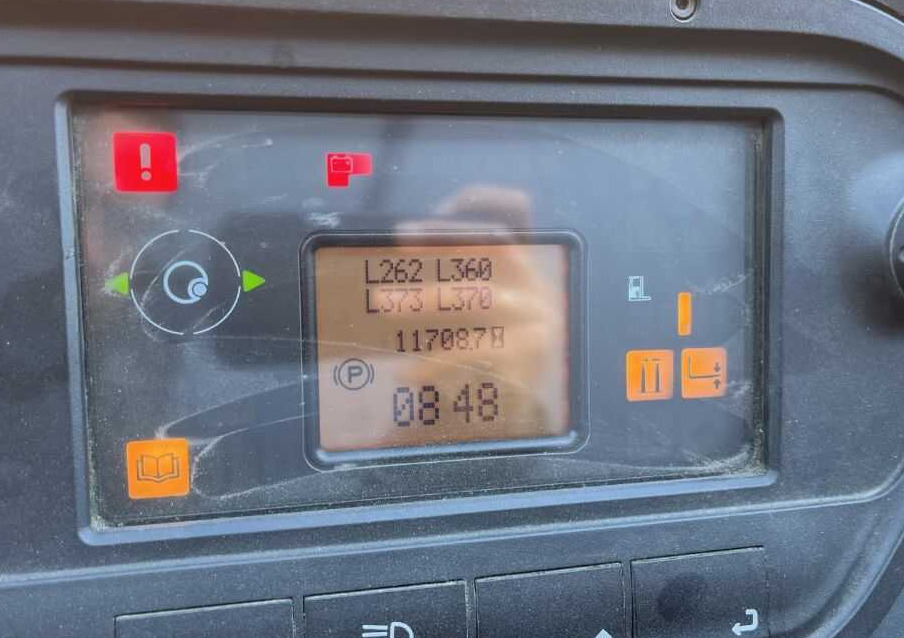 Linde R16HD-01 - Reach truck: picture 4 Linde R16HD-01 - Reach truck: picture 4