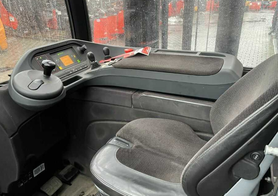 Linde SL16954SP - Reach truck: picture 4 Linde SL16954SP - Reach truck: picture 4