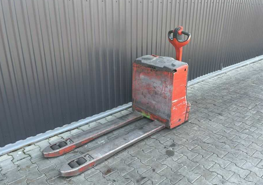 Linde T18 - Pallet truck: picture 1 Linde T18 - Pallet truck: picture 1