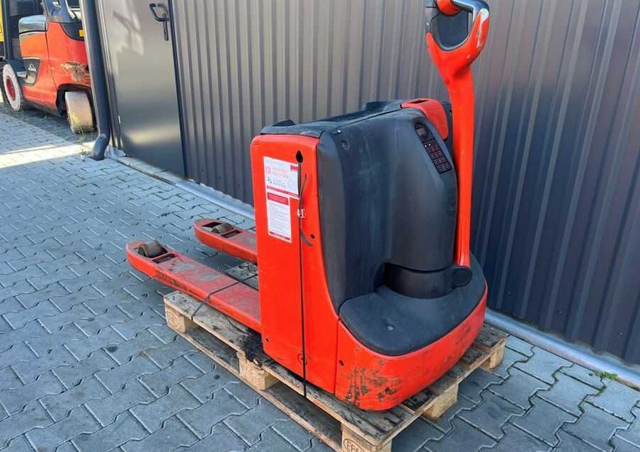 Linde T18 - Pallet truck: picture 3 Linde T18 - Pallet truck: picture 3