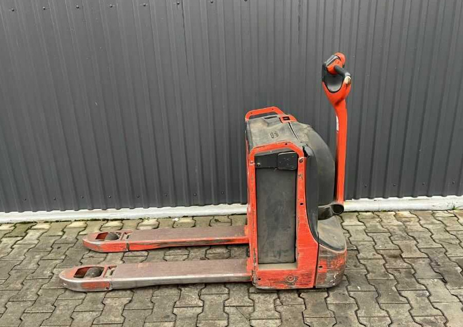 Linde T18 - Pallet truck: picture 2 Linde T18 - Pallet truck: picture 2