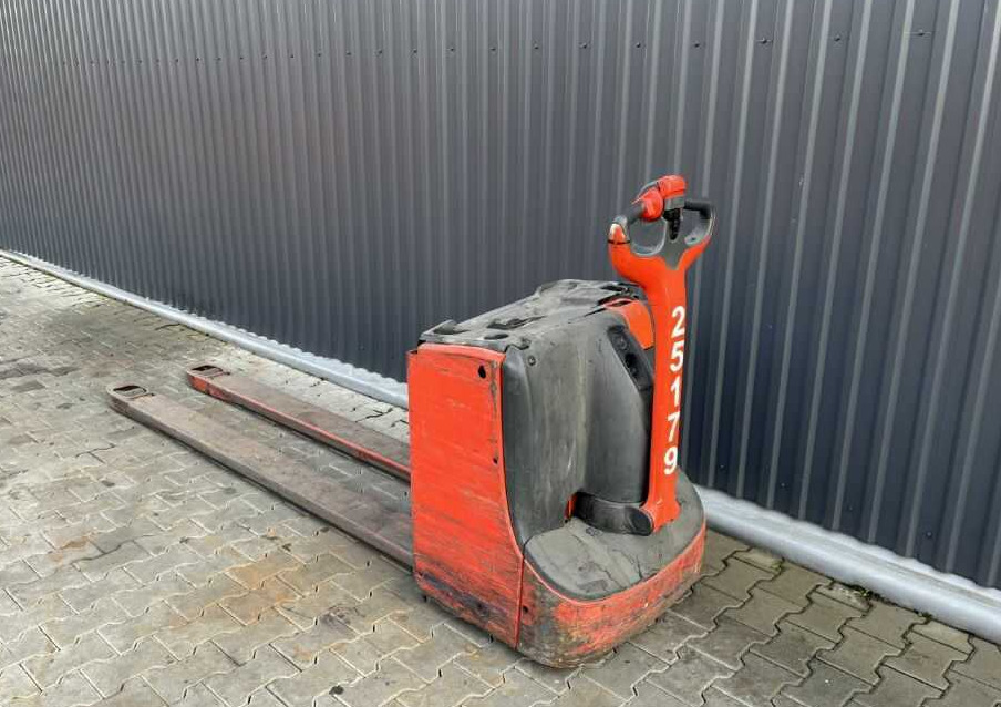 Linde T20 - Pallet truck: picture 2 Linde T20 - Pallet truck: picture 2