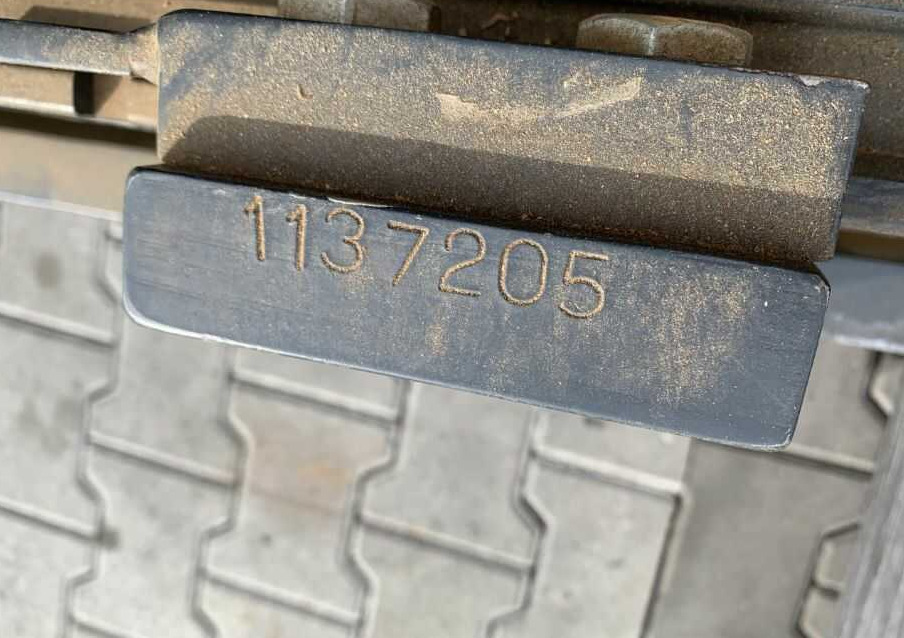 Stabau Traverse Stabau S26 - Forks for Material handling equipment: picture 1 Stabau Traverse Stabau S26 - Forks for Material handling equipment: picture 1