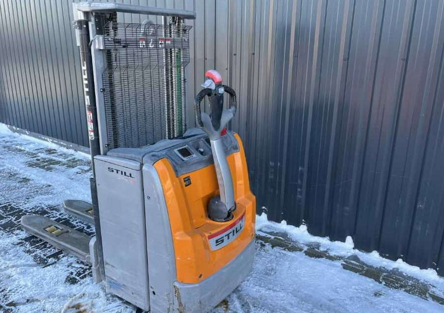 Still EXV14i - Stacker: picture 3 Still EXV14i - Stacker: picture 3