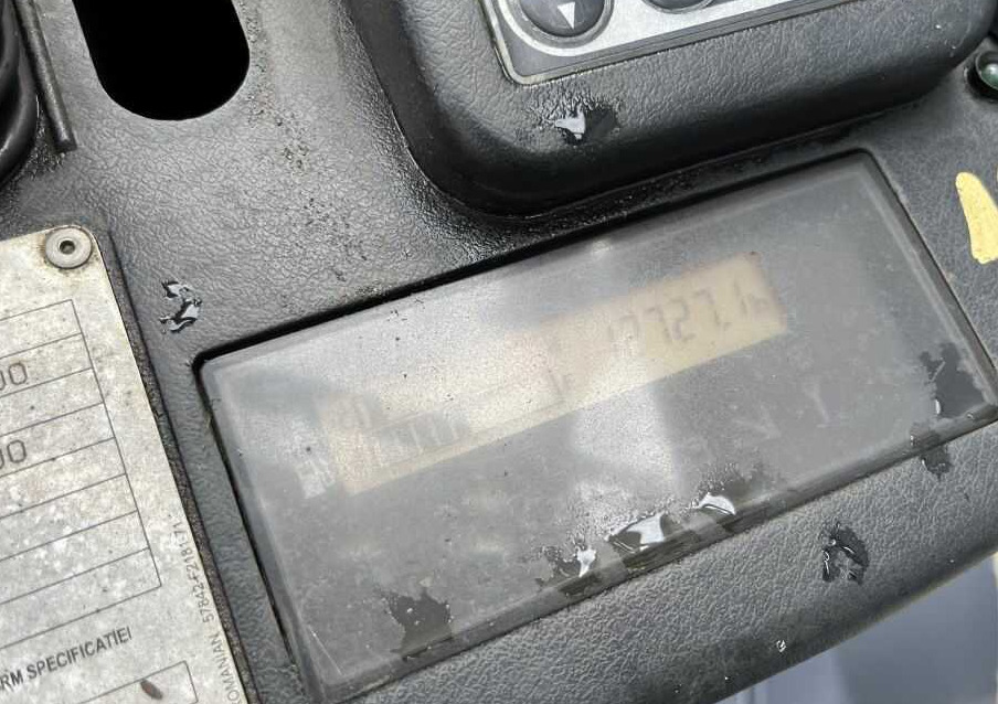 Toyota 8FGF25 - Diesel forklift: picture 5 Toyota 8FGF25 - Diesel forklift: picture 5