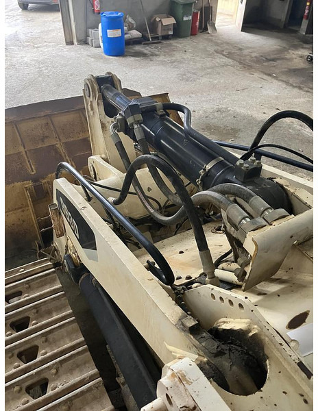 Crawler loader Caterpillar 963D: picture 7