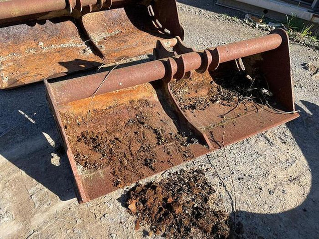 MORIN MORIN MODULE 3 - Bucket: picture 1 MORIN MORIN MODULE 3 - Bucket: picture 1